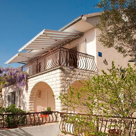Villa Perla Трогир Екстериор снимка
