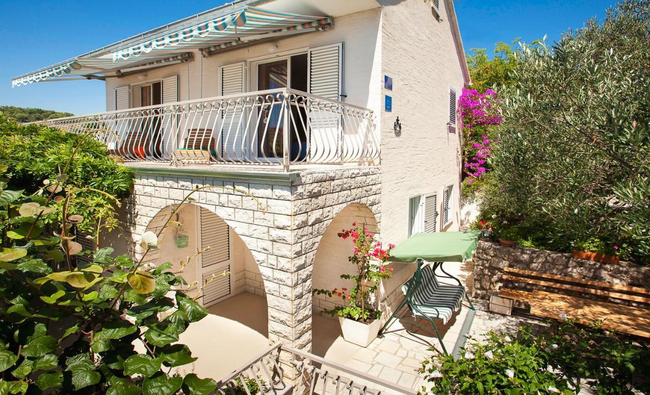 Villa Perla Трогир Екстериор снимка